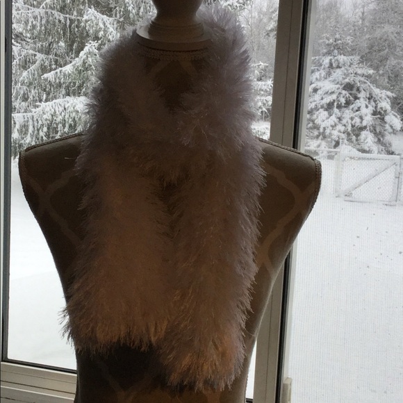 White Fluffy Scarf - Picture 2 of 2